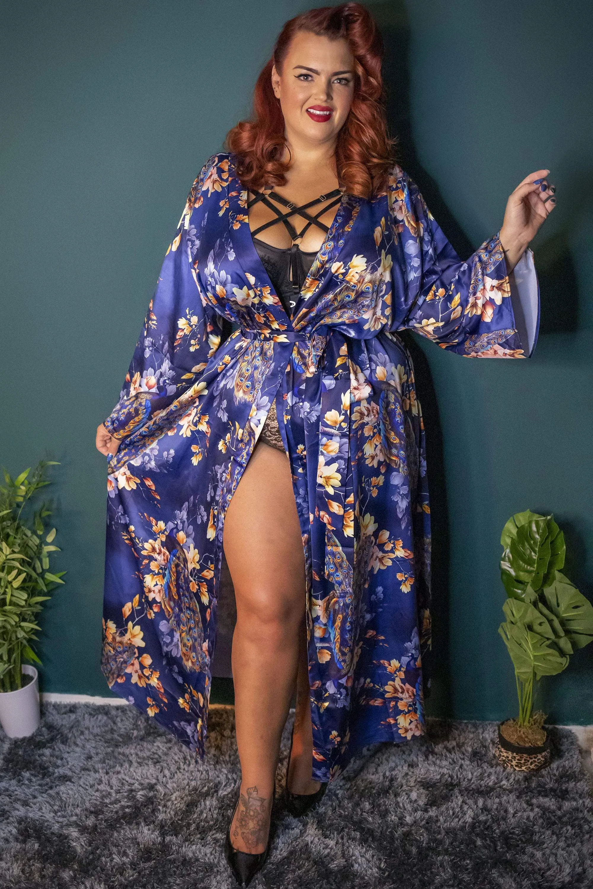 FFFB Peacock Print Satin Robe Curve