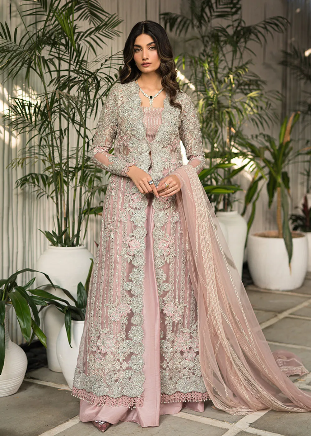 Lumiere Festive 2023 by Saira Rizwan |  ELLA SR-01