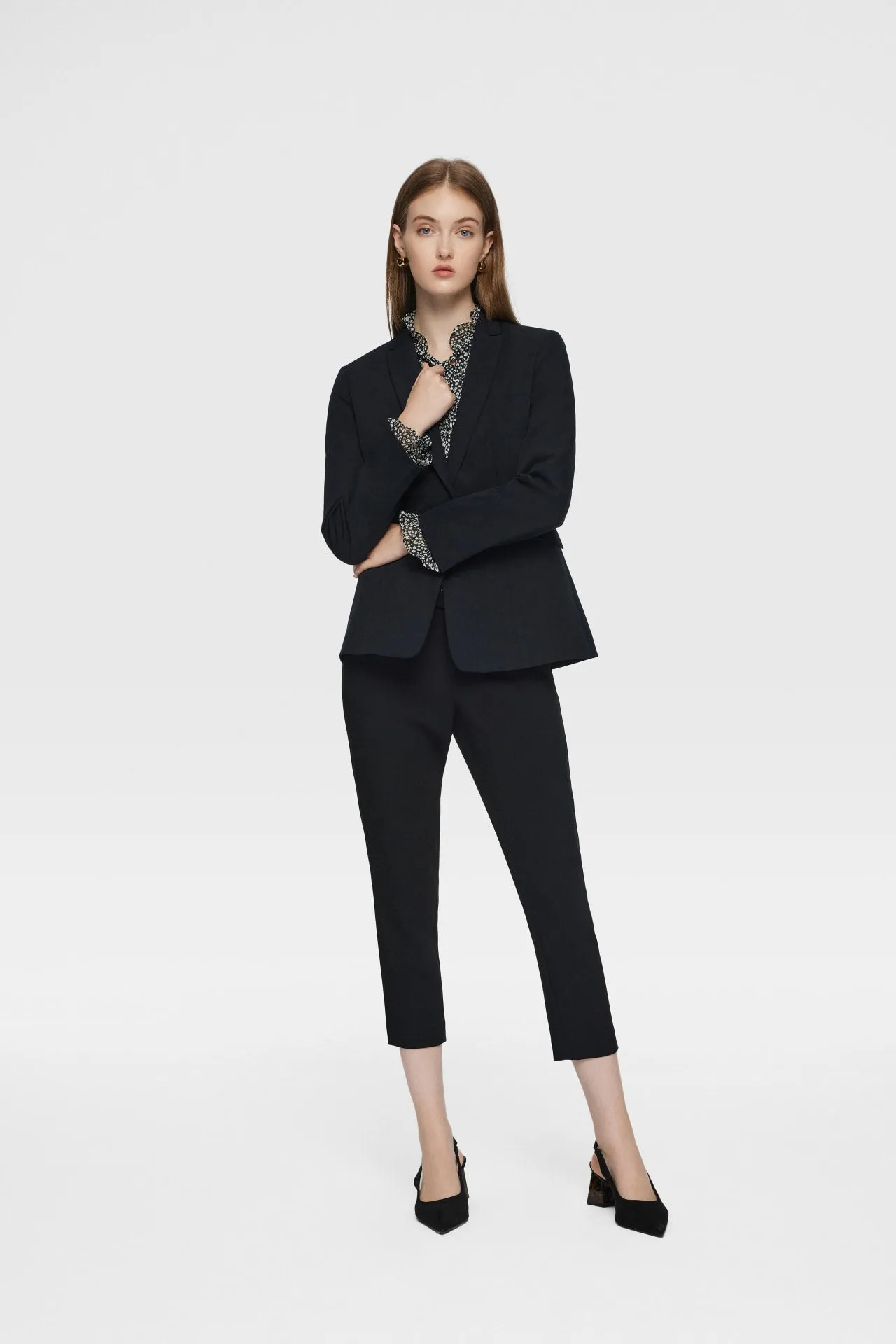 Sofia Multi-way Stretch Suit Blazer with Brooch