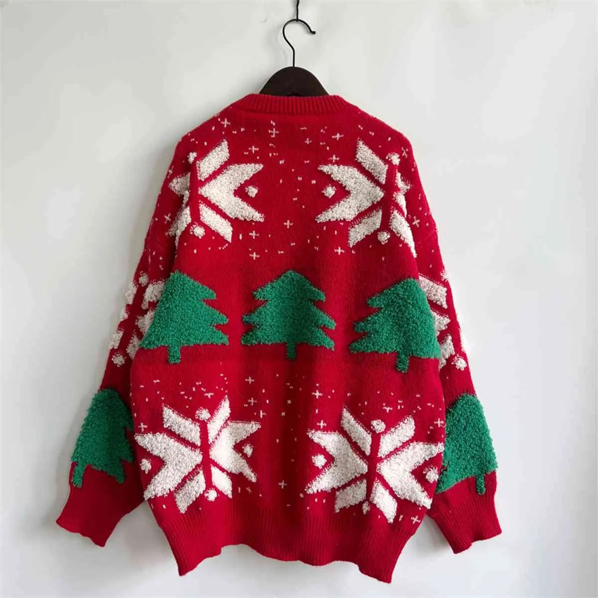 TEEK - Snowflake Long Sleeve Sweater