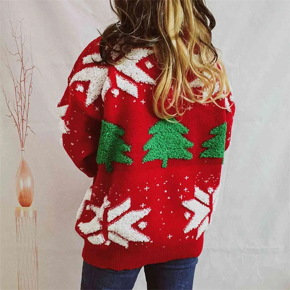 TEEK - Snowflake Long Sleeve Sweater