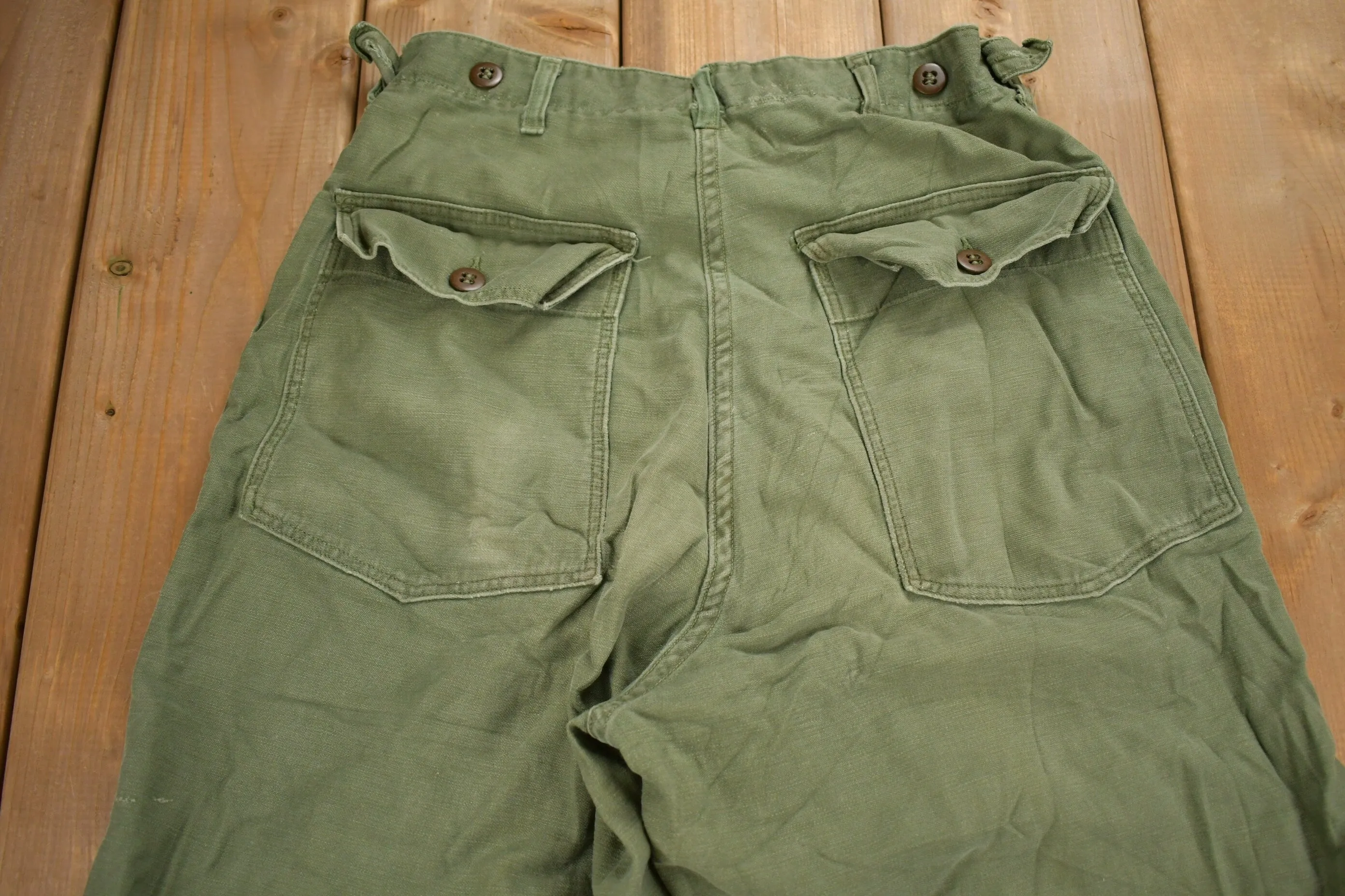 Vintage 1970s OG 107 Green Khaki Army Pants Size 28 x 28